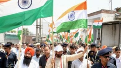 A huge crowd gathered in the Tiranga Yatra, the spirit of patriotism was seen in honor of the army
