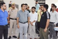 उपायुक्त ने किया कार्यालयों का औचक निरीक्षण, कर्मचारियों को दी सख्त हिदायत